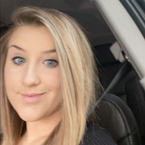 Meet your Posher, Cecily